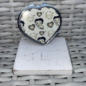 NIB- Betty Boop Heart Shaped Compact Double Mirror